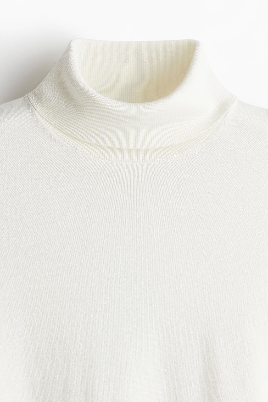 Jersey de cuello alto en punto fino Slim Fit - H&m фото 6
