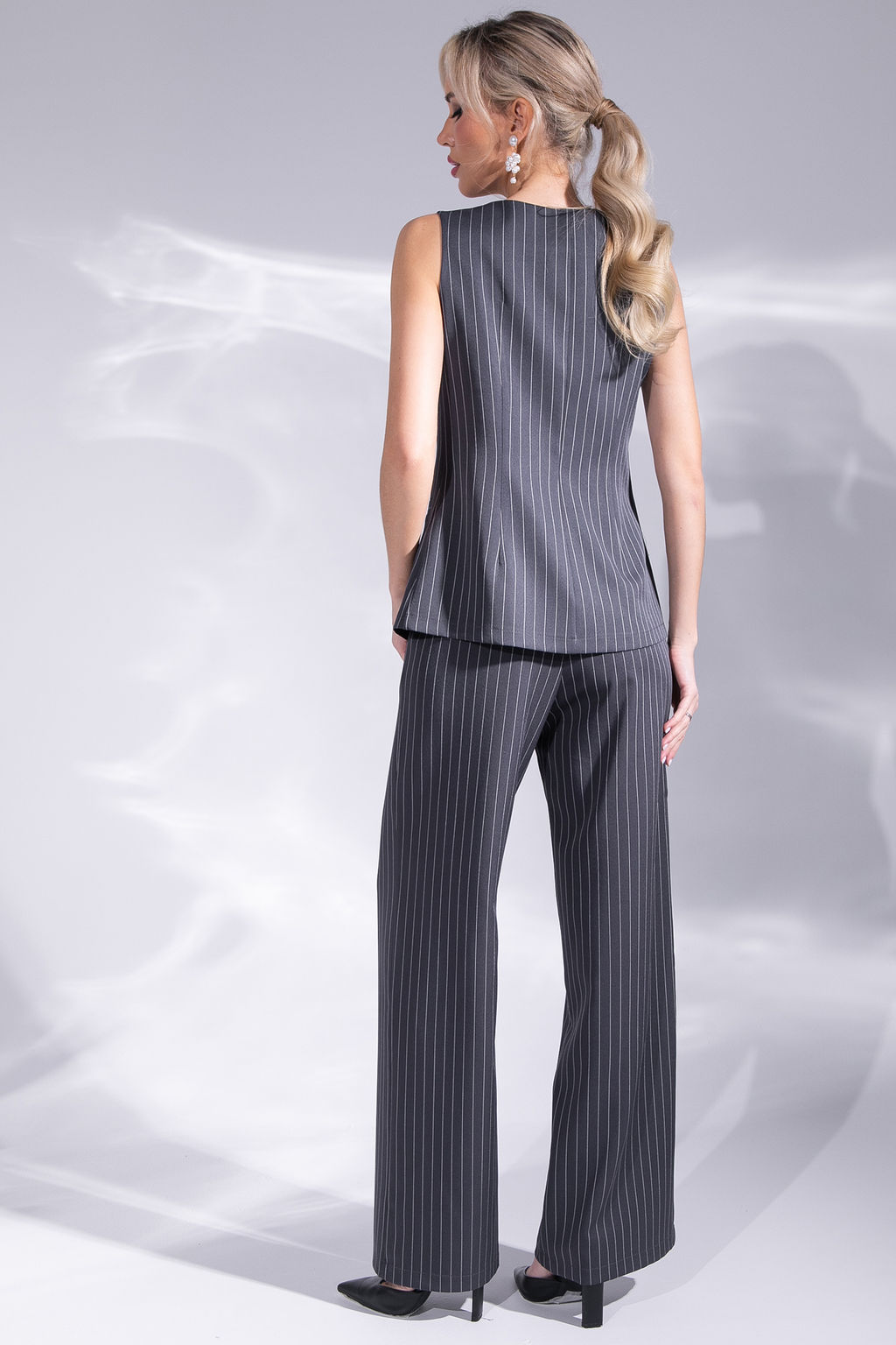 Жилет Мей (трюфель) - Эльза фото 6