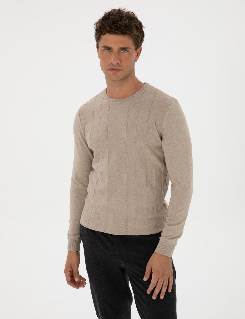Kum Melanj Slim Fit Bisiklet Yaka Triko Kazak