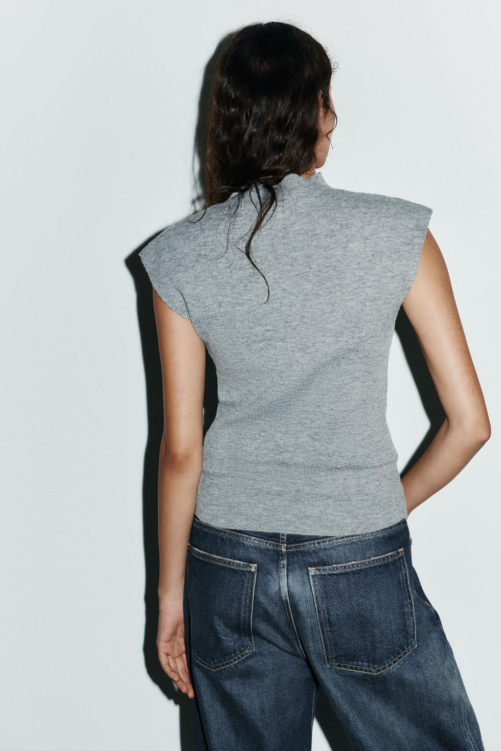 JEWEL EMBELLISHED RELIEF FLORAL TOP - Zara фото 3