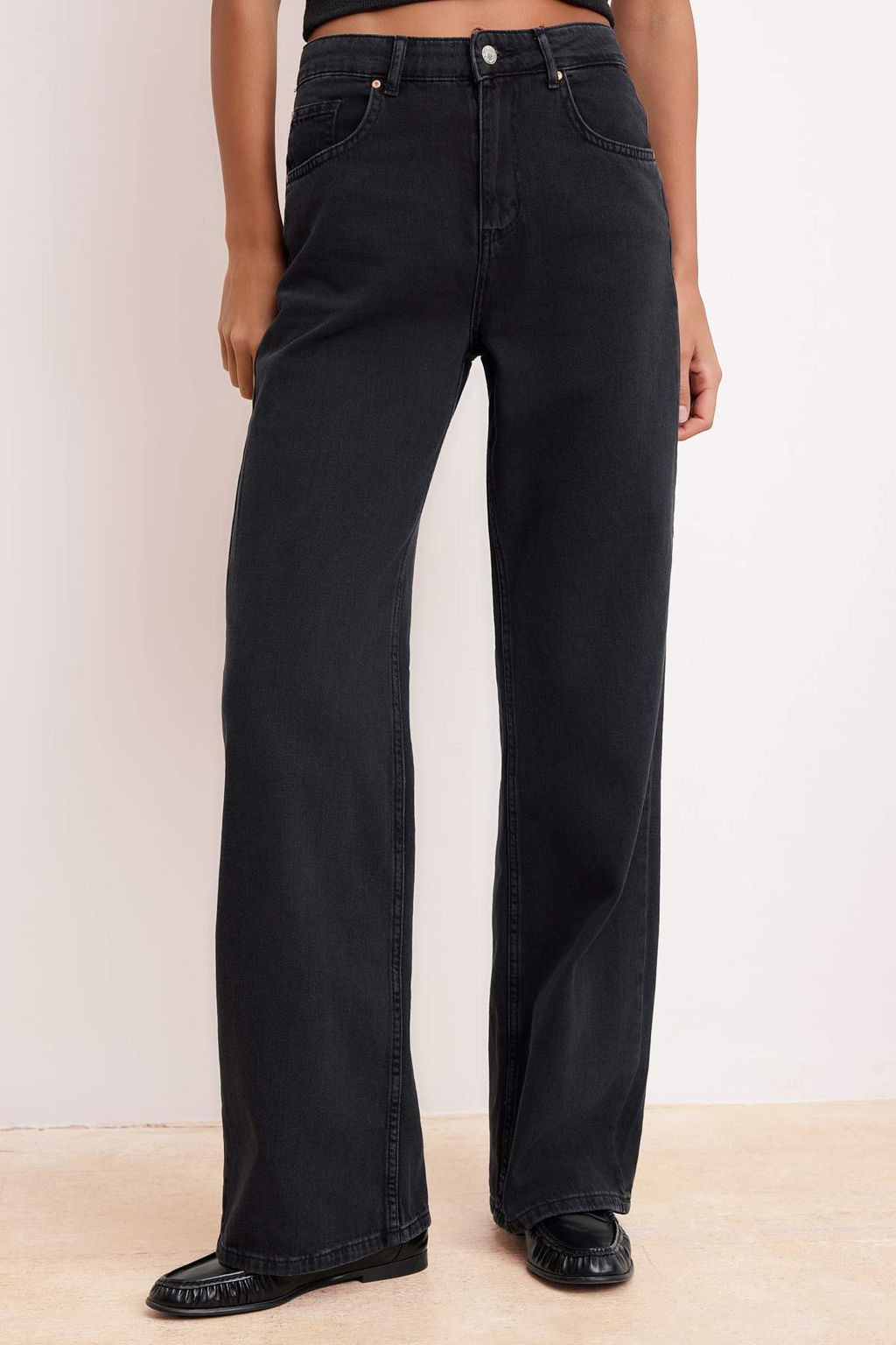 Siyah DOKUMLU Yuksek Bel MEVSIMLIK %100 Pamuk Uzun Boy Wide Leg Jeans TWOSS26JE00127