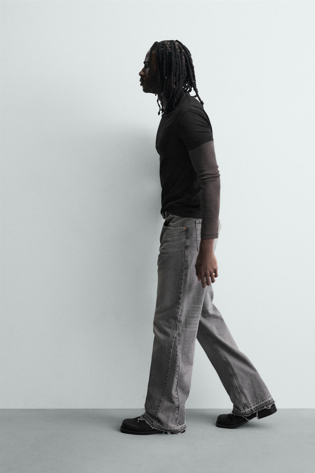 JEANS FLARE FIT ROTOS / Gris - Zara фото 6