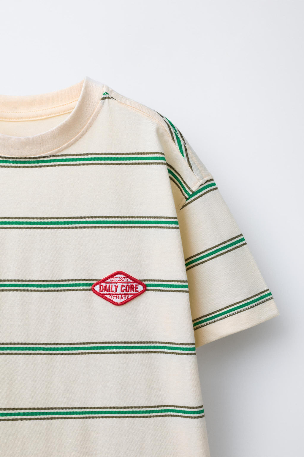 STRIPED PATCH T-SHIRT - Zara фото 3