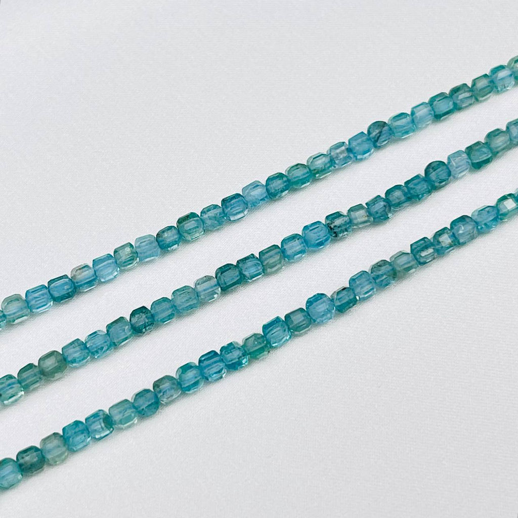 Бусины для украшений из Апатита