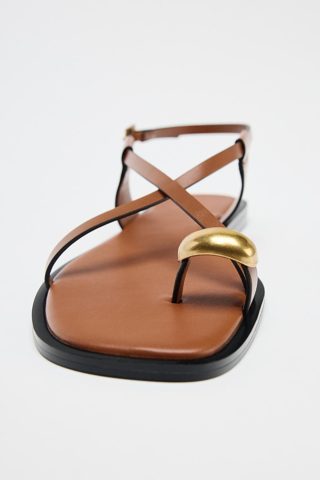 FLAT SANDALS WITH METAL TOE DETAIL - Zara фото 4
