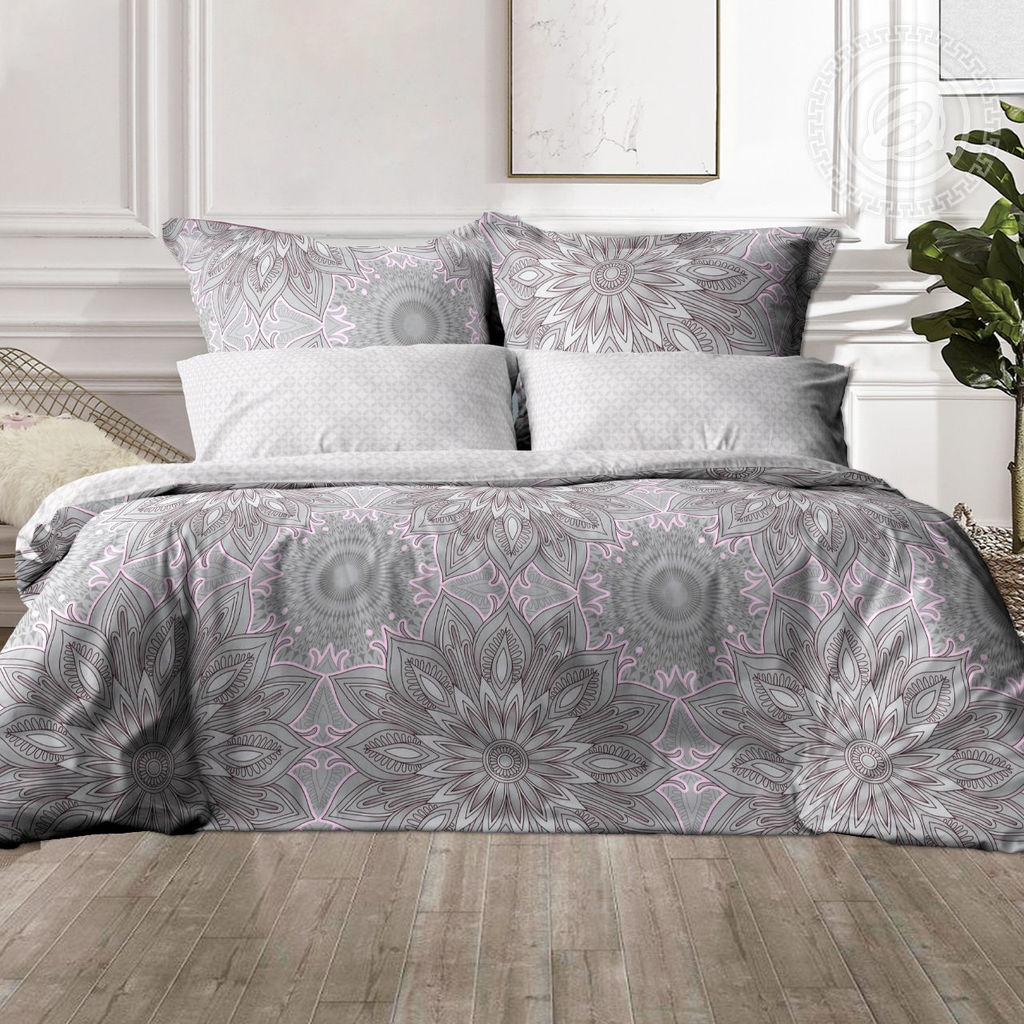 Постельное белье Династия (сатин Россия) Семейный/Пододеяльник (молния): 2 шт. - 215*145; Простыня: 1 шт. - 215*240; Наволочка (клапан, ушки): 2 шт. - 70*70; Наволочка (клапан): 2 шт. - 50*70 Россия