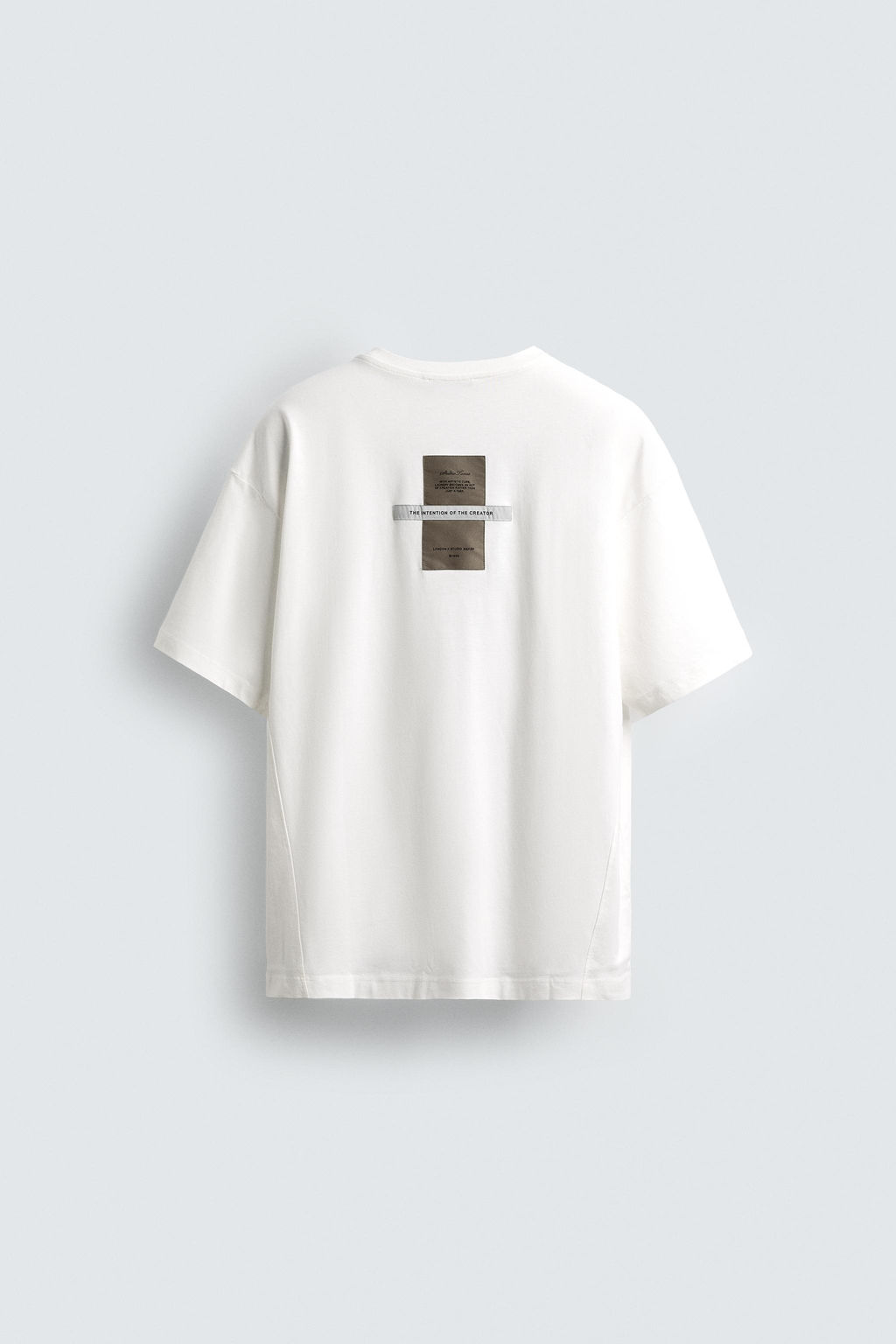 T-SHIRT WITH CONTRAST LABELS - Zara фото 6