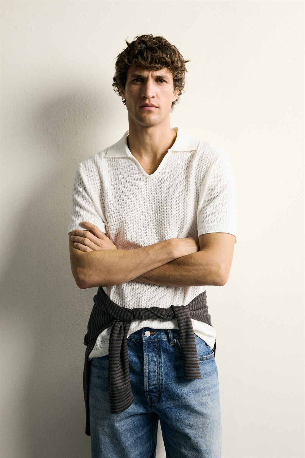 POLO REGULAR FIT ESTRUCTURA CALADOS / Blanco roto - Zara фото 2