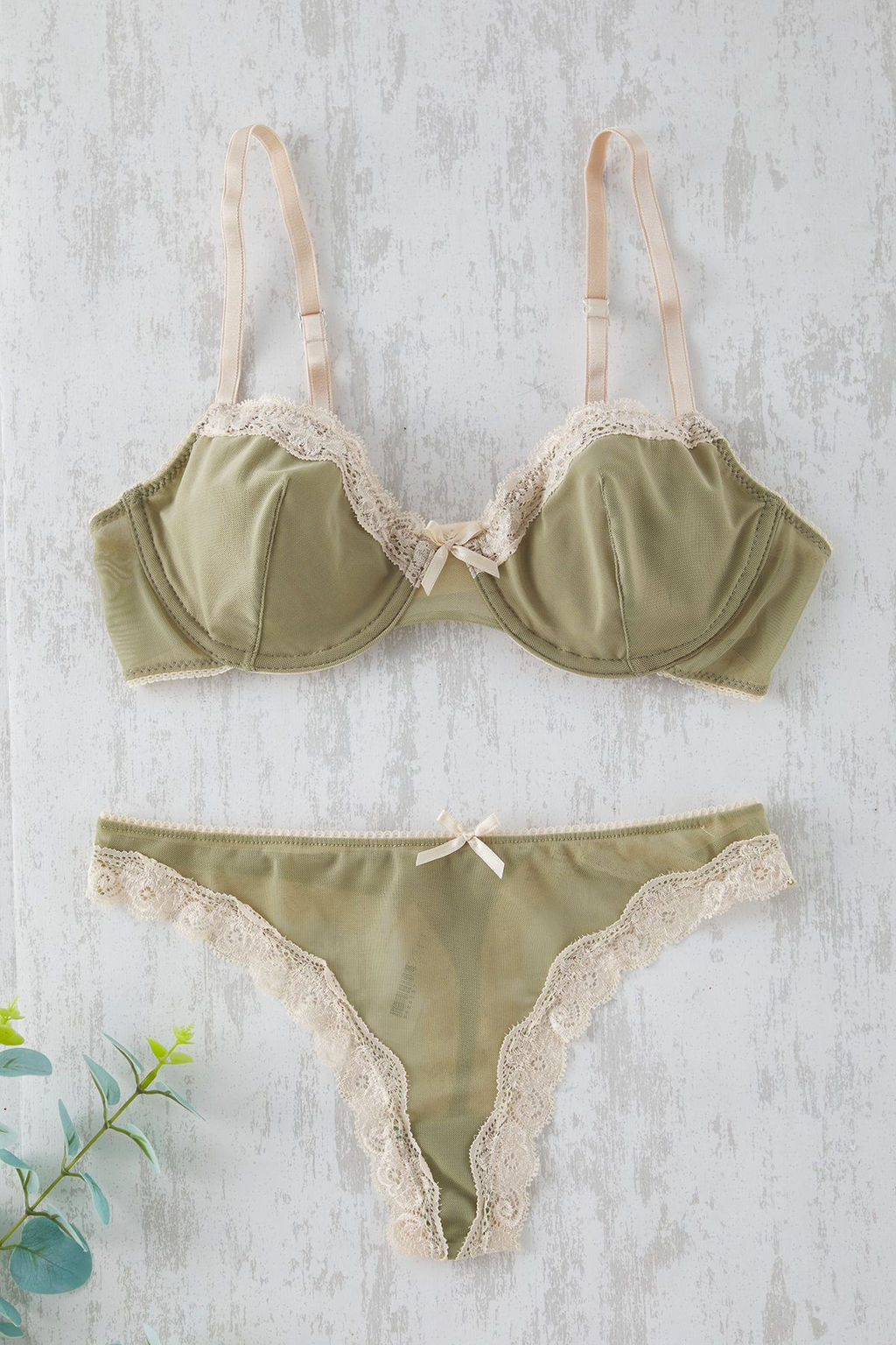 TRENDYOLMILLA Haki Tul Dantel ve Kurdele/Fiyonk Detayl? Kaps?z Orme Ic Camas?r Tak?m? THMSS25CC00024  фото 5