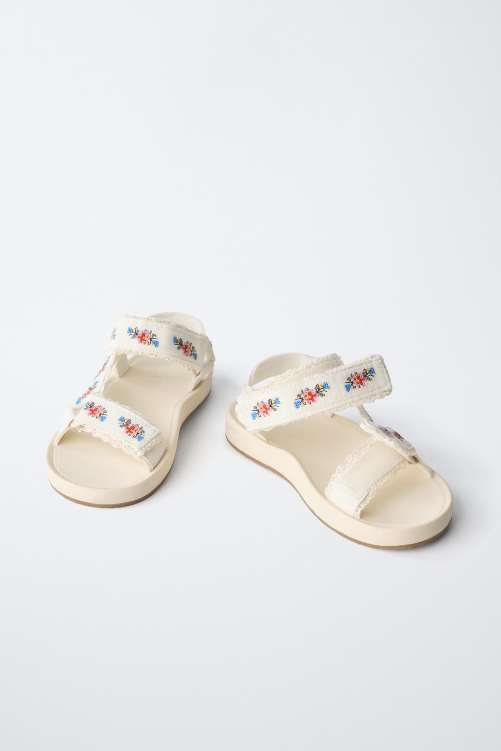 SANDALIA T?CNICA BORDADOS / Blanco Crudo - Zara фото 3