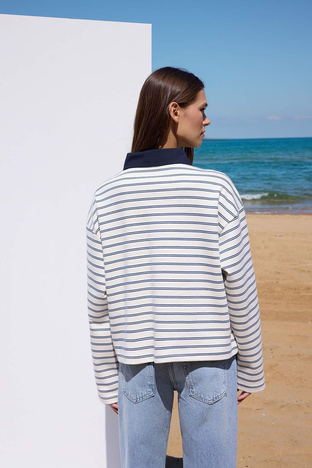 Ekru Cizgili More Sustainable Dokuma Yaka Detayl? Regular Orme T-shirt/Sweatshirt TWOAW26TS00004 - Trendyolmilla фото 4