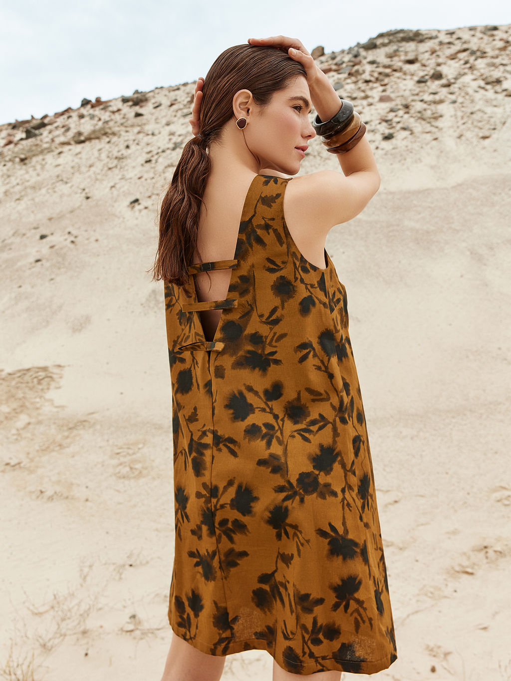 Платье женское хаки с цветочным принтом