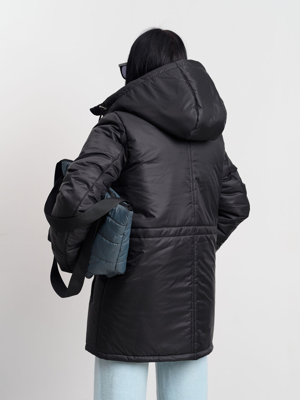 Женская зимняя парка "2025" черный