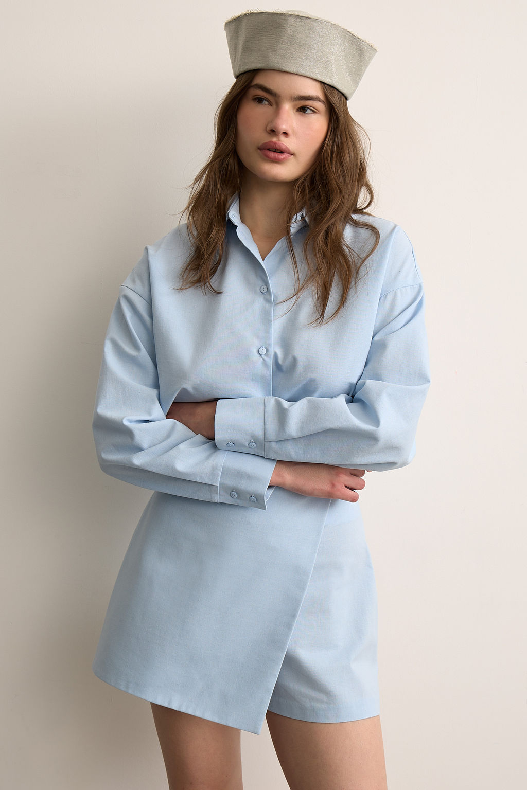 Шорты мини изо льна на запах - Mollis фото 2