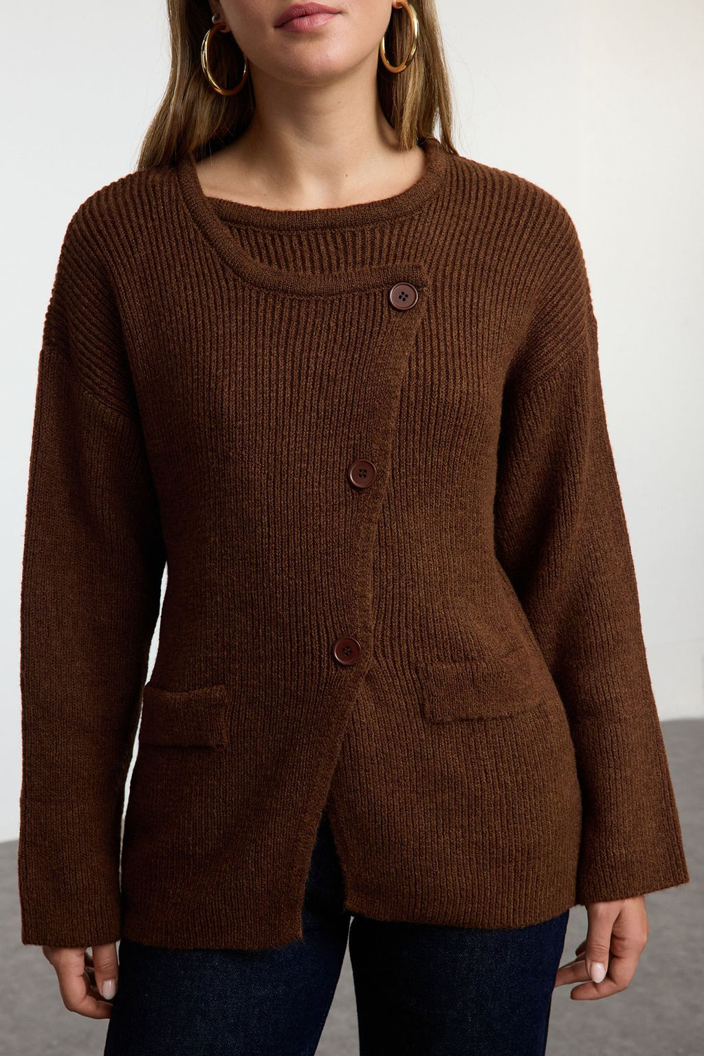 Kahverengi Yumusak Dokulu Kruvaze Triko H?rka TWOAW25HI00306 - Trendyolmilla фото 3