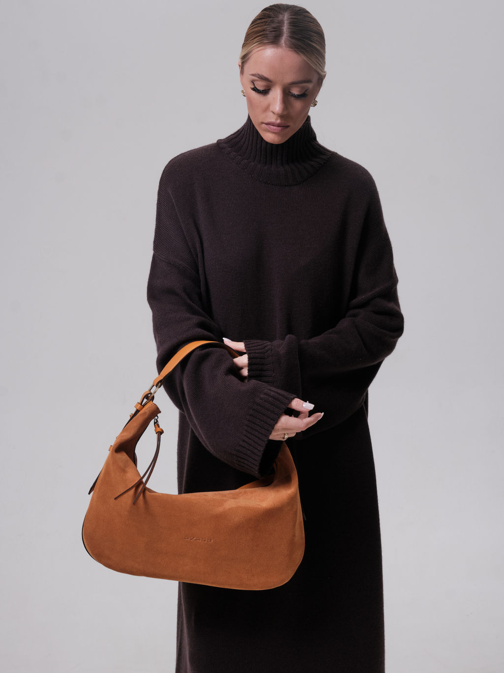 Сумка замшевая багет Azaro 30861 оранжевый карандаш