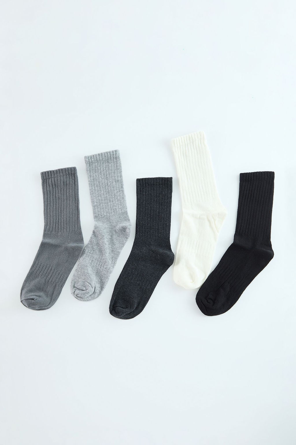 TRENDYOL MAN Beyaz Unisex 5li Paket Pamuklu Dokulu Kolej/Orta Boy Corap TMNAW25CO00011 - Trendyolmilla фото 2