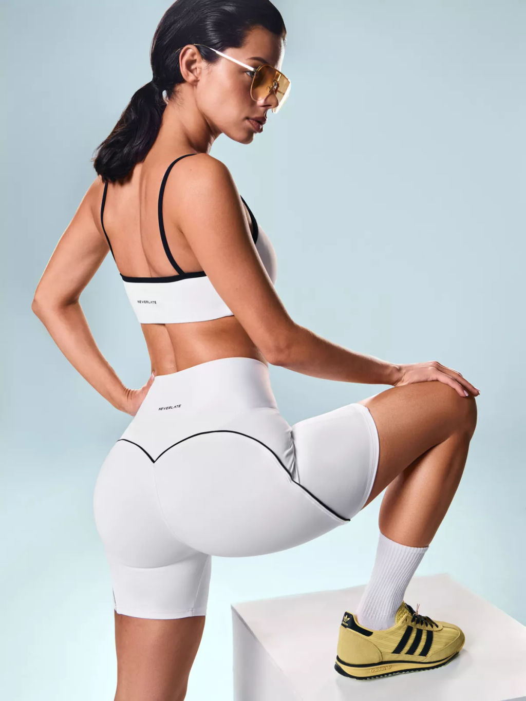 Моделирующие спортивные шорты - NEVERLATE фото 4