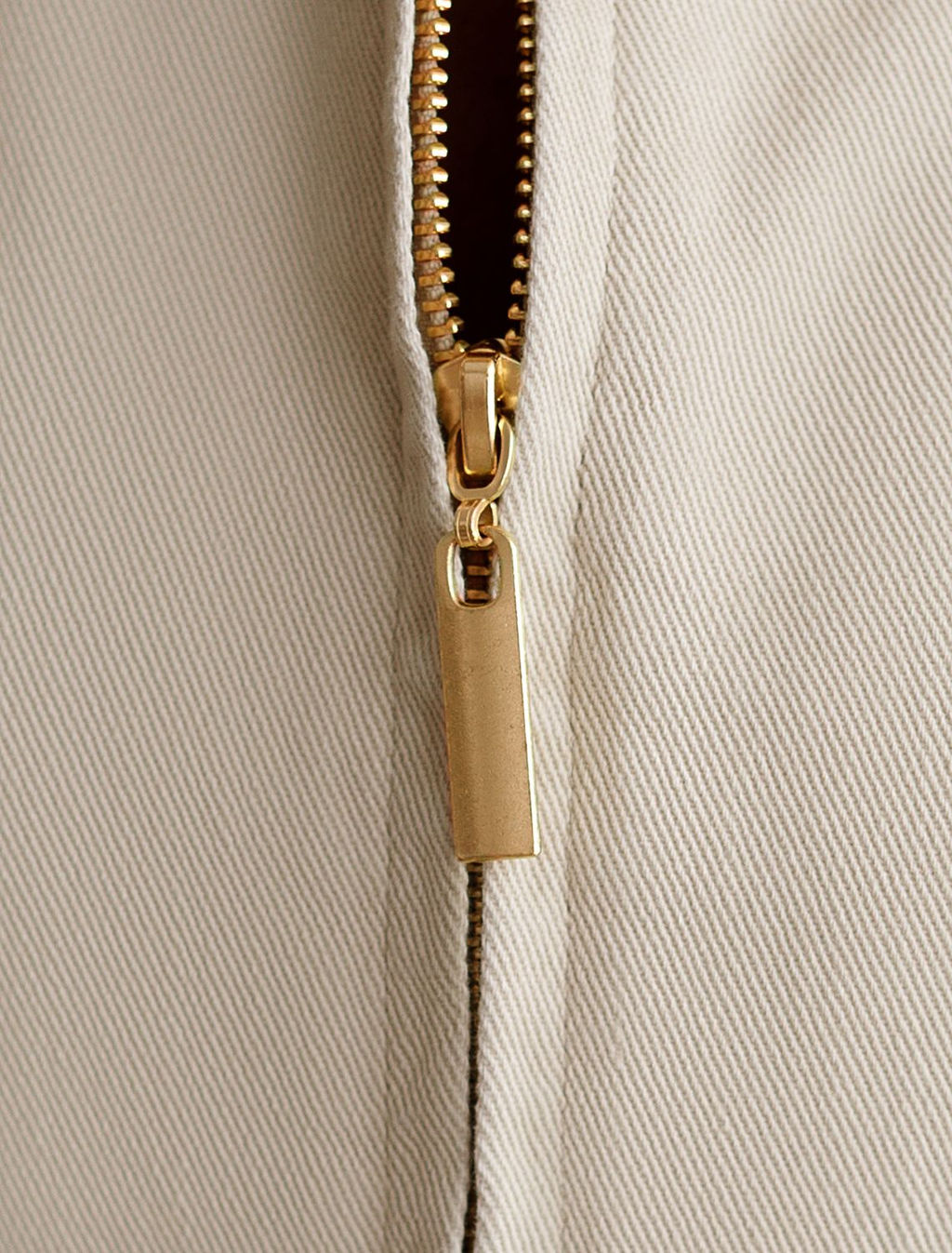 Бомбер Vilatte джинсовый на молнии бежевый  фото 4