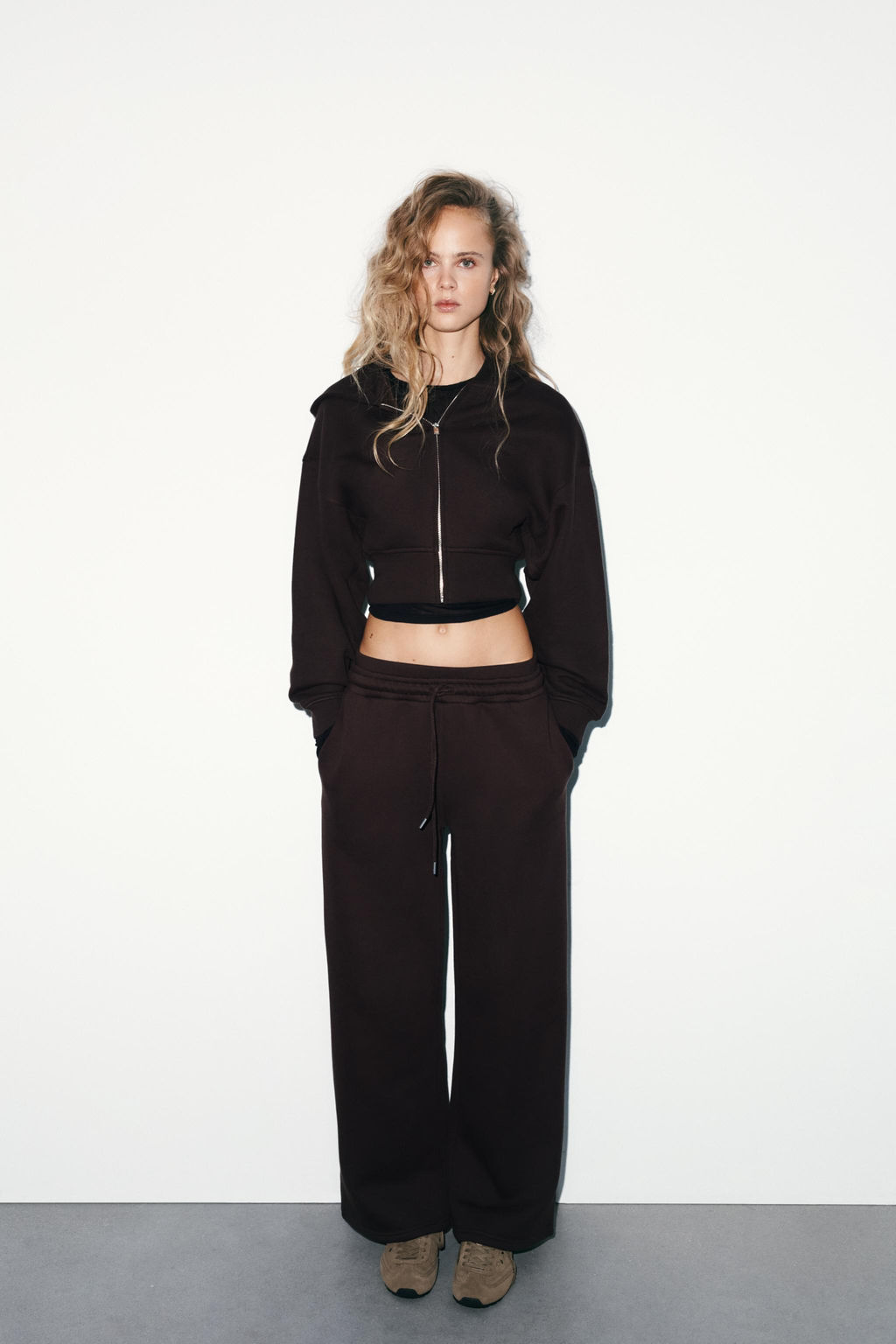 STRAIGHT-LEG PLUSH TROUSERS - Zara фото 9