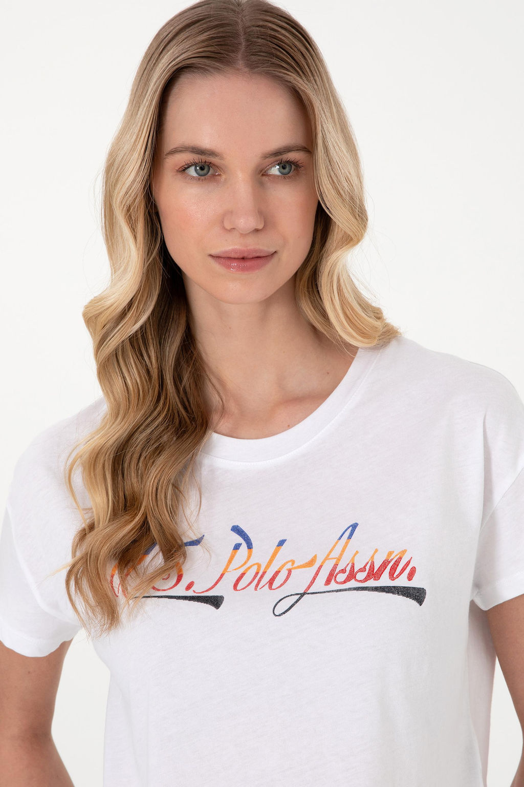 Kad_n Beyaz Ti__rt Sepette S_rpriz _ndirim - U.s. polo assn фото 2