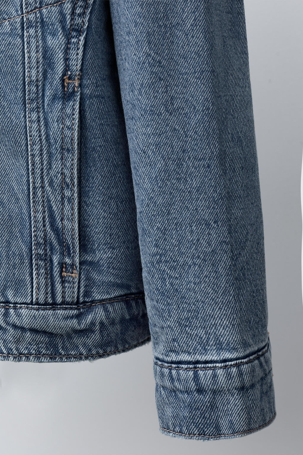 DENIM JACKET WITH FAUX SHEARLING - Zara фото 6