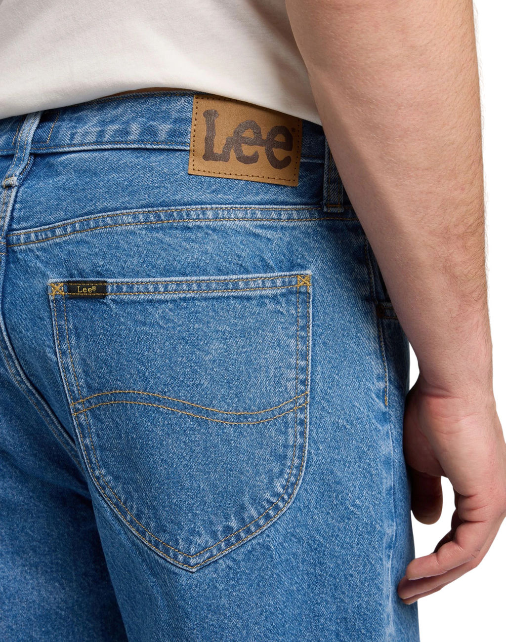 Джинсы мужские