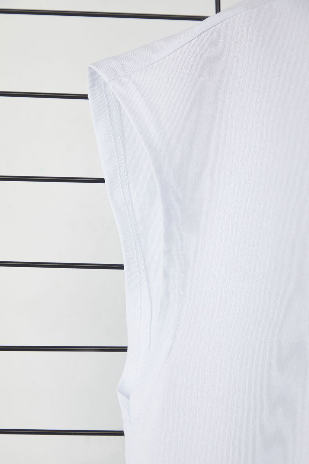 Trendyolmilla Man Beyaz Oversize/Genis Kesim %100 Pamuklu Bask?l? T-Shirt TMNSS25AL00003  фото 6