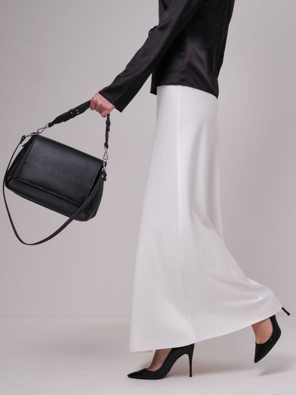 Сумка кожаная сэтчел Deboro 30923 черная