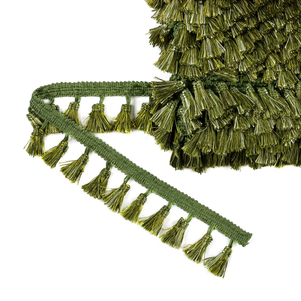 Бахрома Gamma 45 мм с кисточками 444 10 м  0.5 м