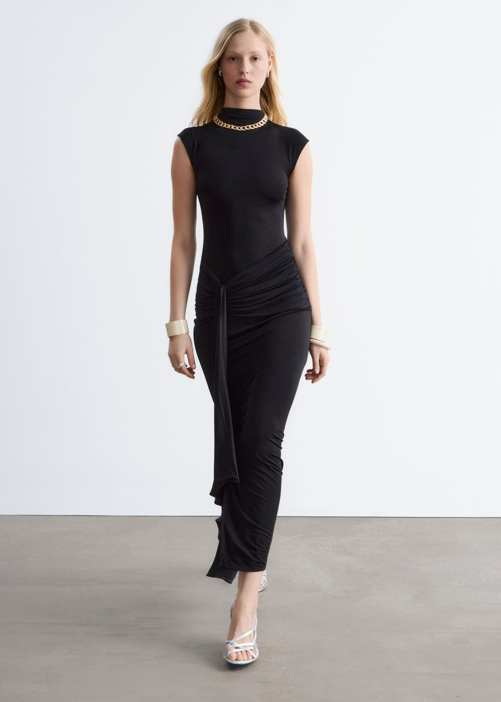Vestido midi de frontal cruzado - H&m фото 6