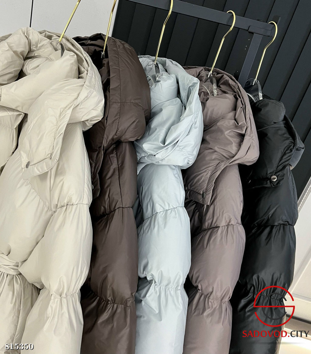 Куртка зимняя с капюшоном