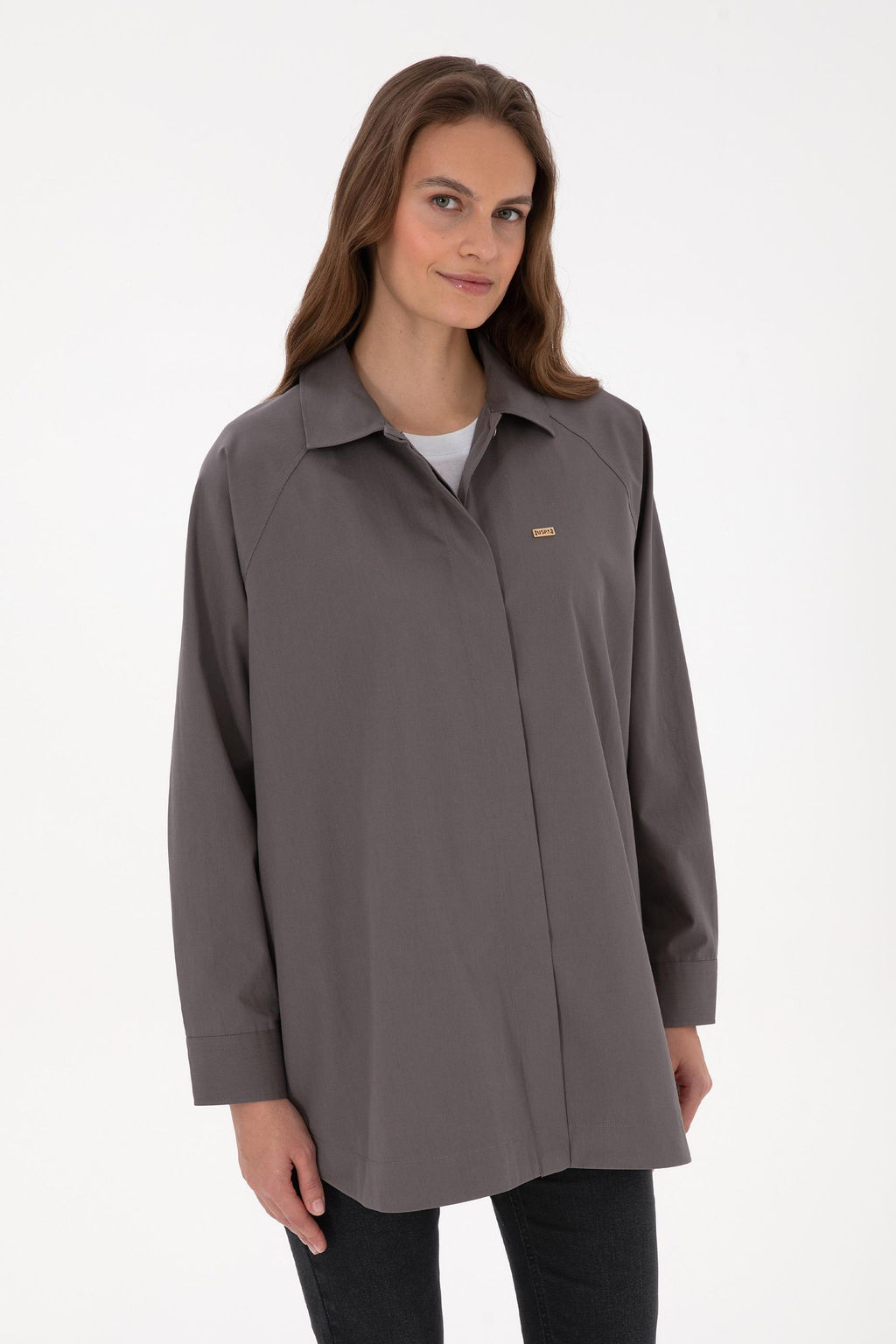 Kad_n Gri Uzun Kollu G_mlek