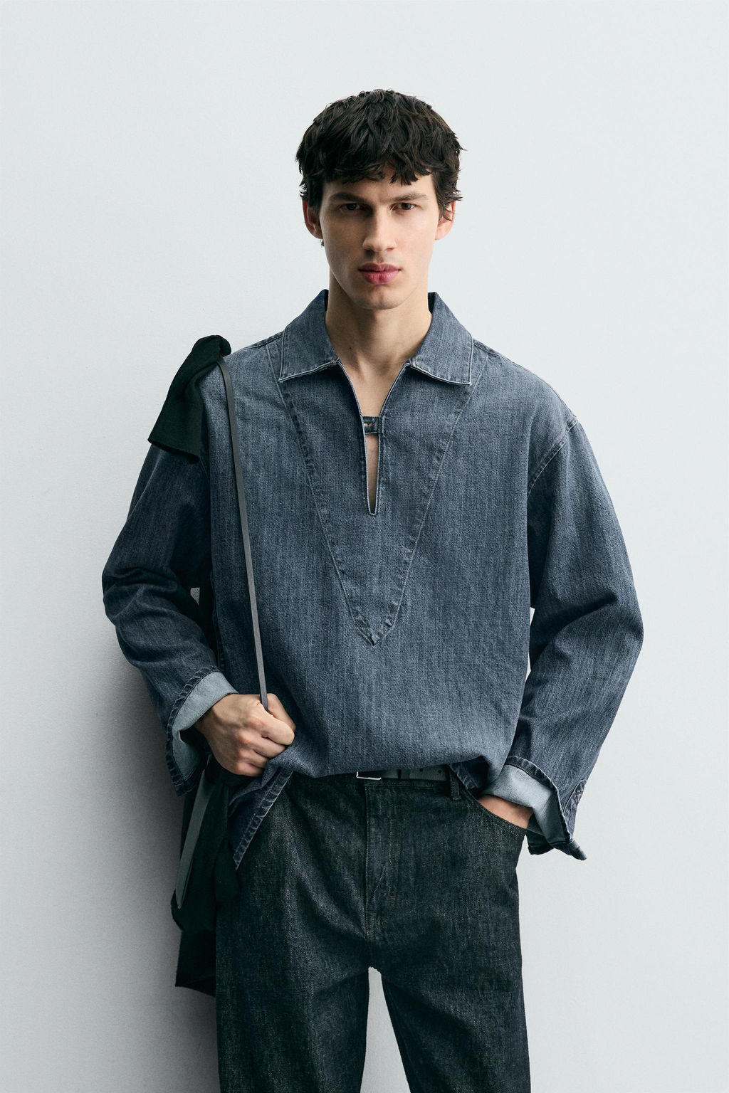 WASHED DENIM OVERSHIRT - Zara фото 2