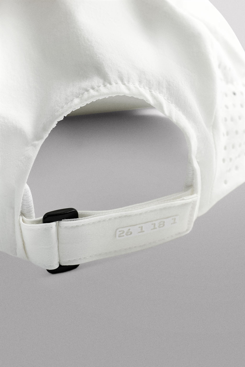 GORRA T?CNICA TRAINING / Blanco