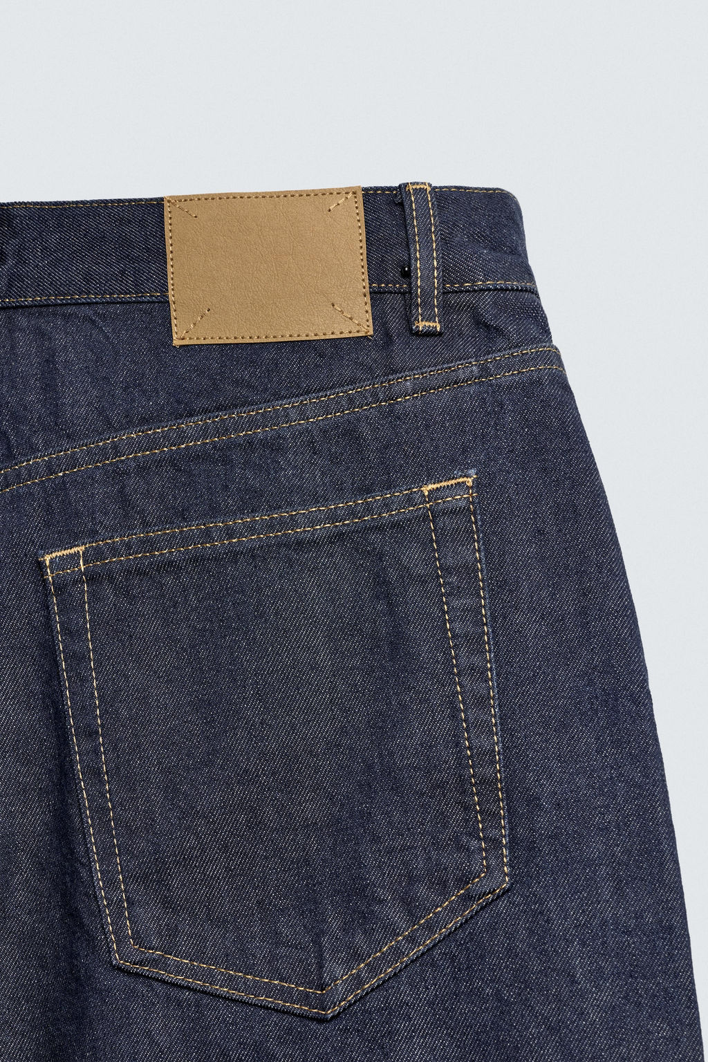 STRAIGHT ANKLE FIT SELVEDGE JEANS
