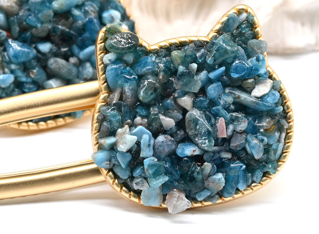 Заколка зажим Котик с натуральным апатитом 7*2,8*1,8см