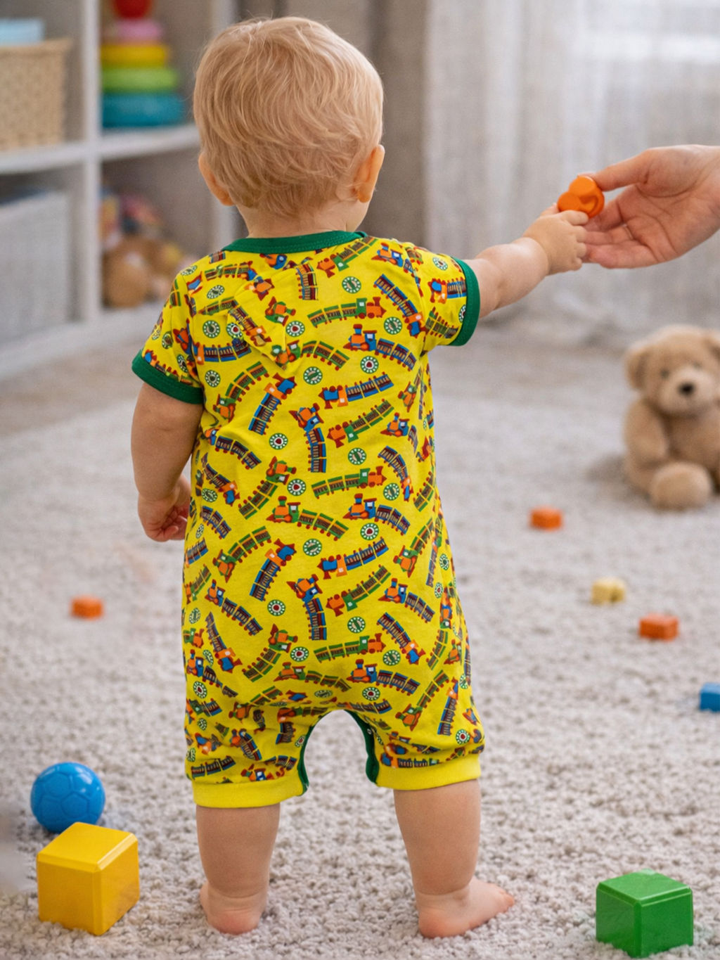 Песочник ясельный желтыйзеленый паровоз