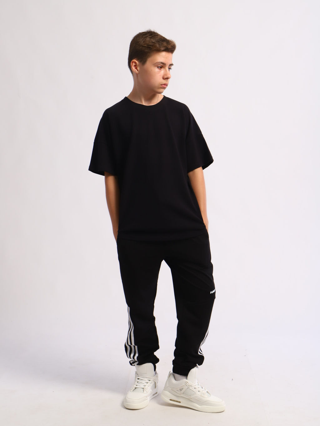 Футболка "Зарядка" черный