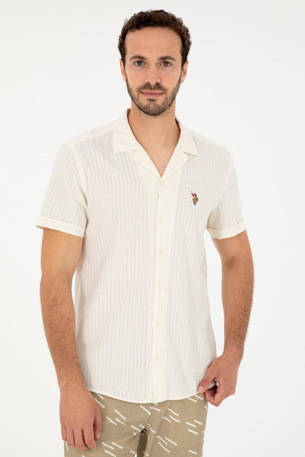 U. S. Polo Assn / Мужская рубашка с коротким рукавом цвета экрю - U.s. polo assn фото 3