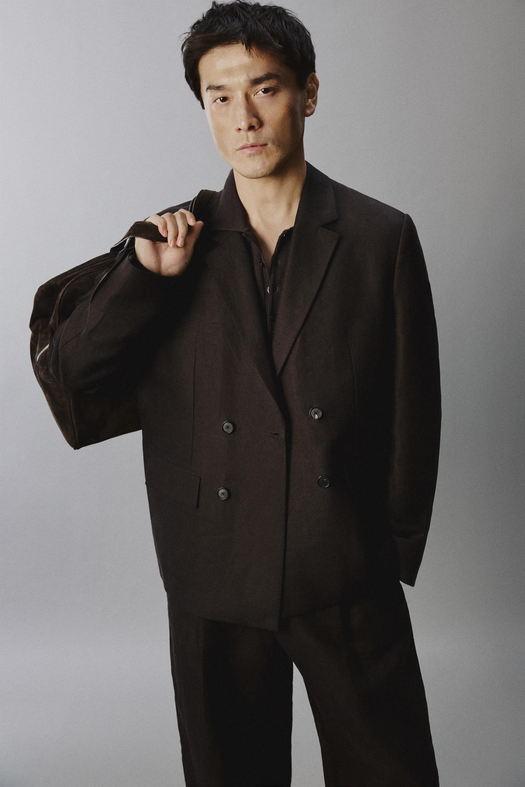 BLAZER CRUZADA TRAJE 100% LINO LIMITED EDITION / Marr?n - Zara фото 5