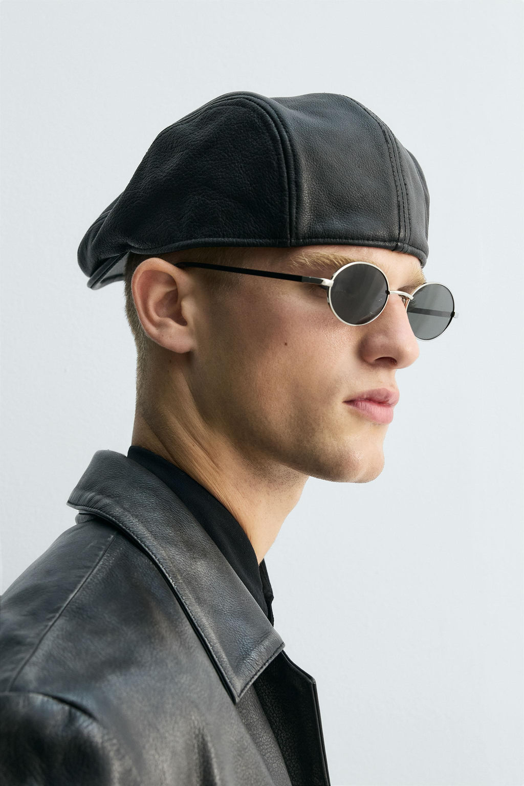 LEATHER BERET LIMITED EDITION - Zara фото 2