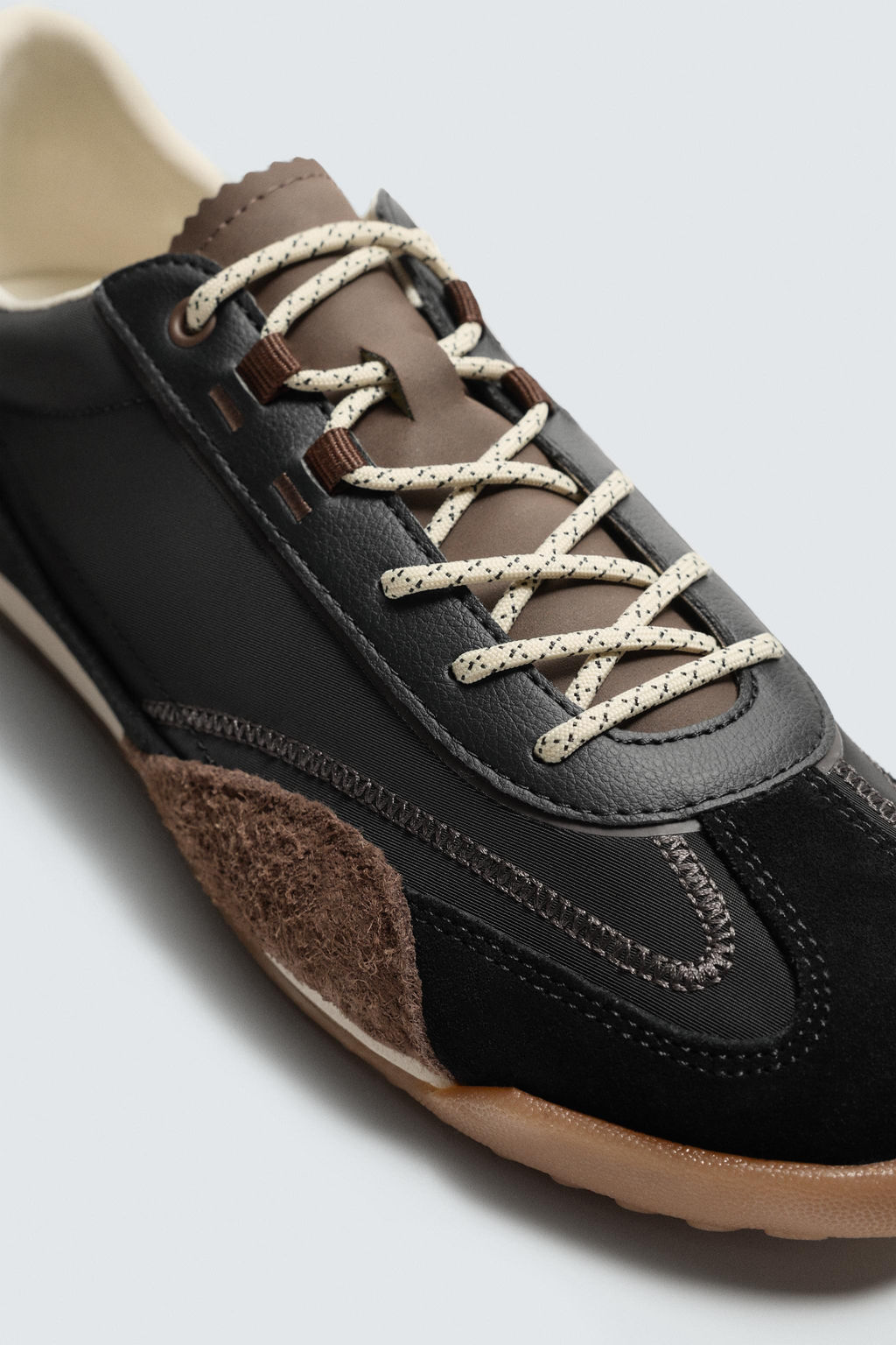 ZAPATILLA ESTILO RETRO / Negro - Zara фото 6