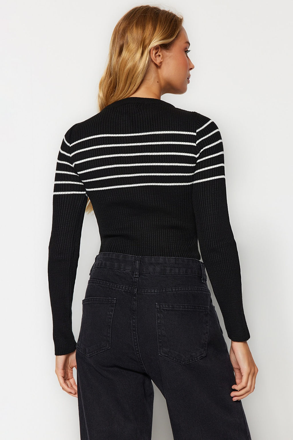 Tas Crop Cizgili Triko Kazak TWOAW24KZ01201 - Trendyolmilla фото 14