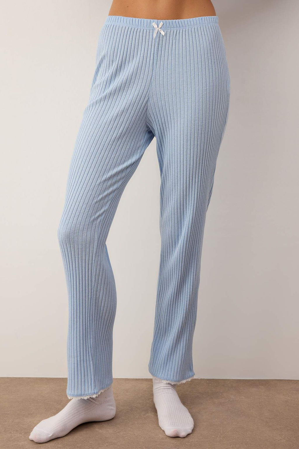 Trendyolmilla Bebe Mavisi Dantelli ve Kurdele/Fiyonk Detayl? Fitilli Orme Pijama Tak?m? THMAW25PT00044  фото 11