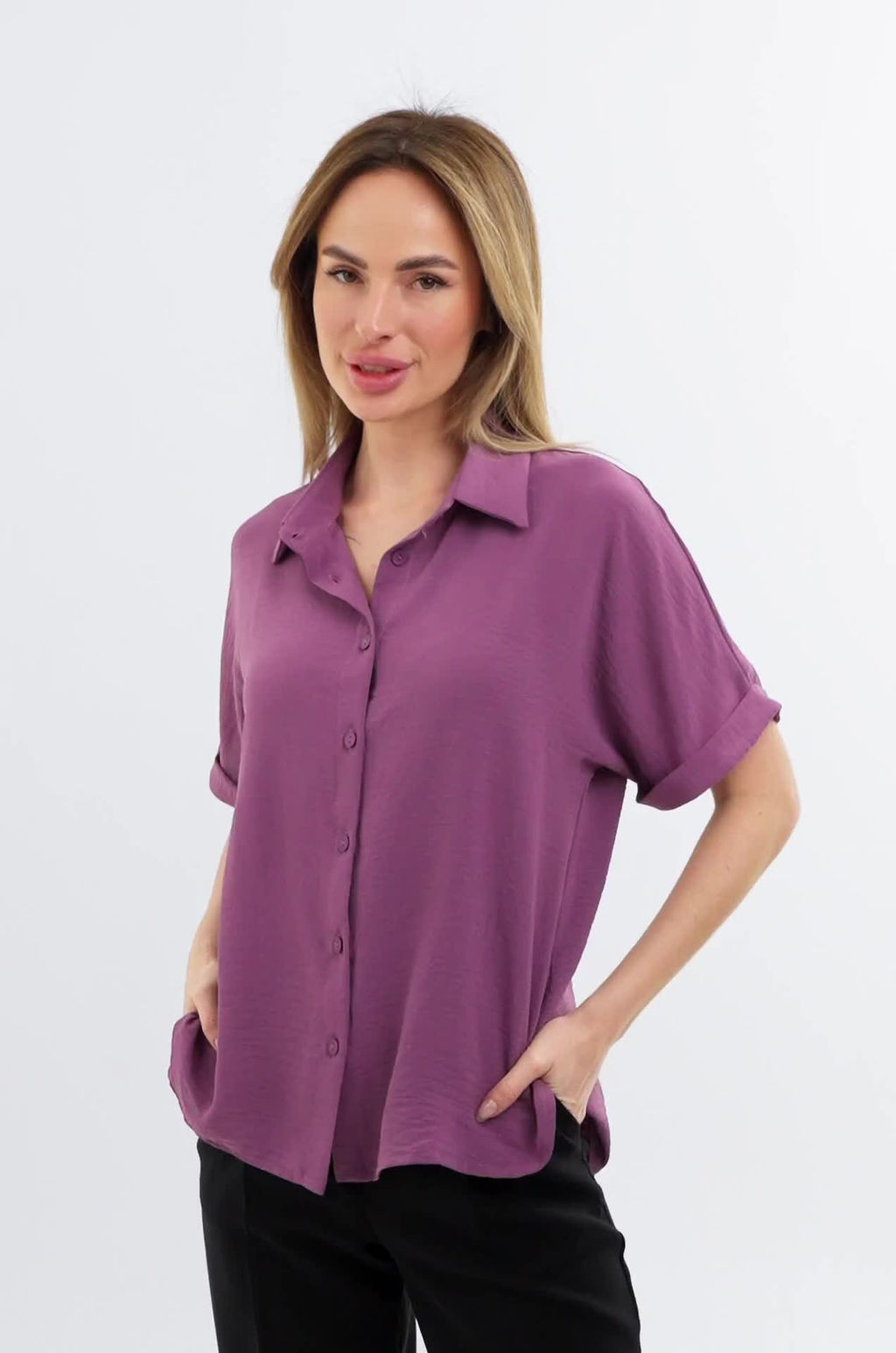 Женская рубашка с коротким рукавом из ткани-жатка Happyfox фото 36