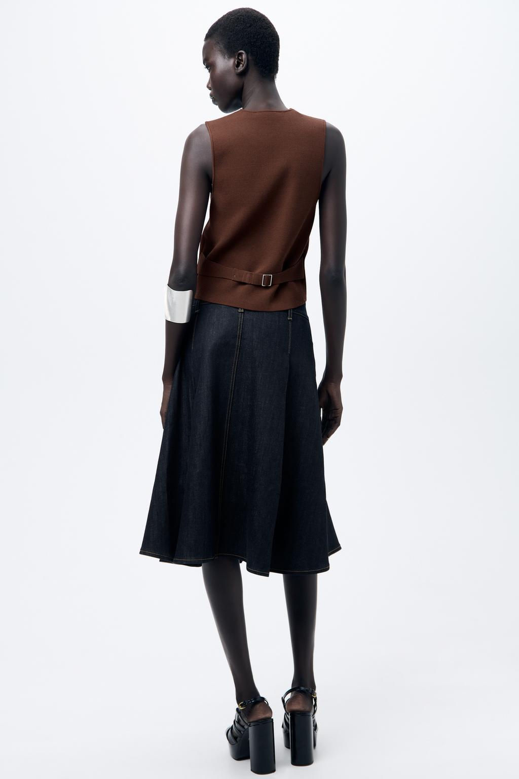 KNIT WAISTCOAT TOP WITH BACK TAB - Zara фото 10