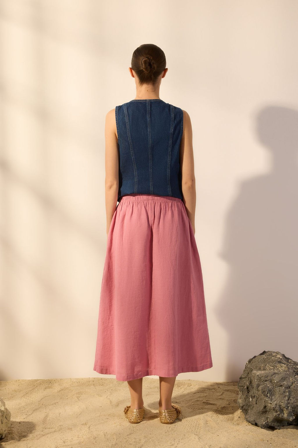 TRENDYOLMILLA Beyaz %100 Keten Beli Lastikli Midi Etek TWOSS24ET00153 фото 4