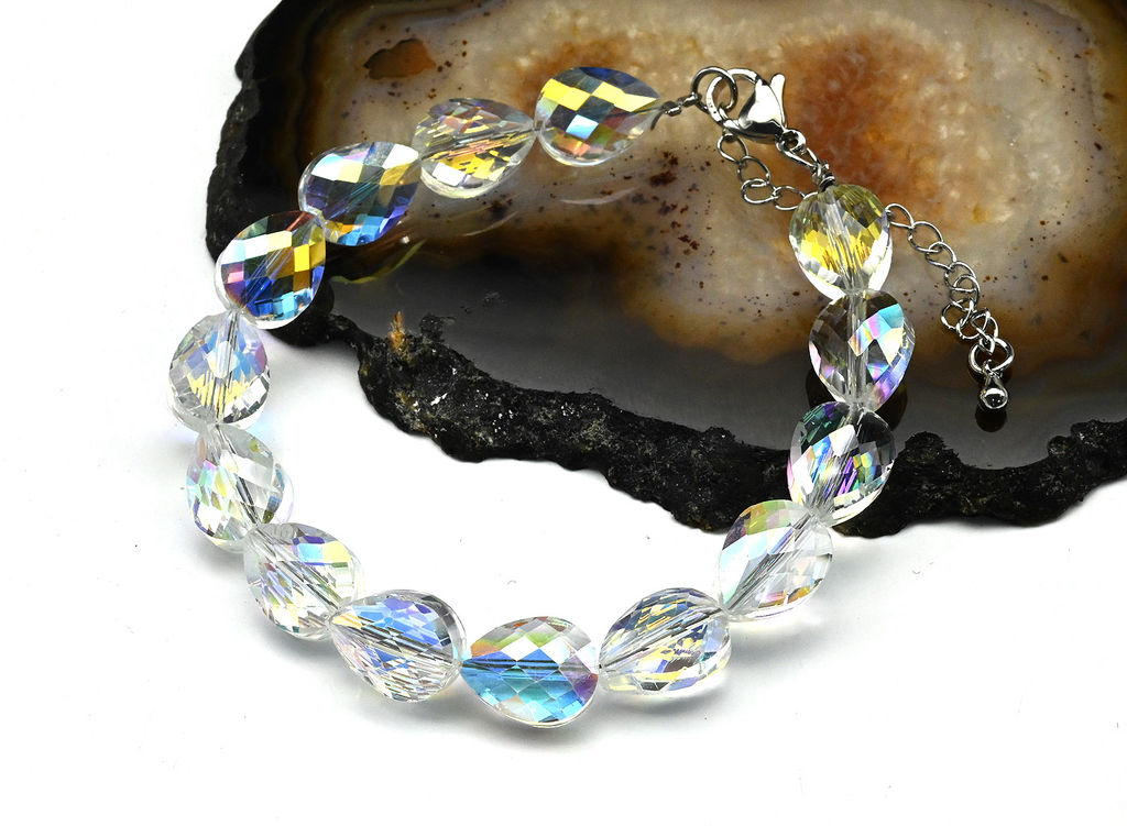 Браслет из циркона капля 9*12мм, цв.хрусталь хамелеон, 18см