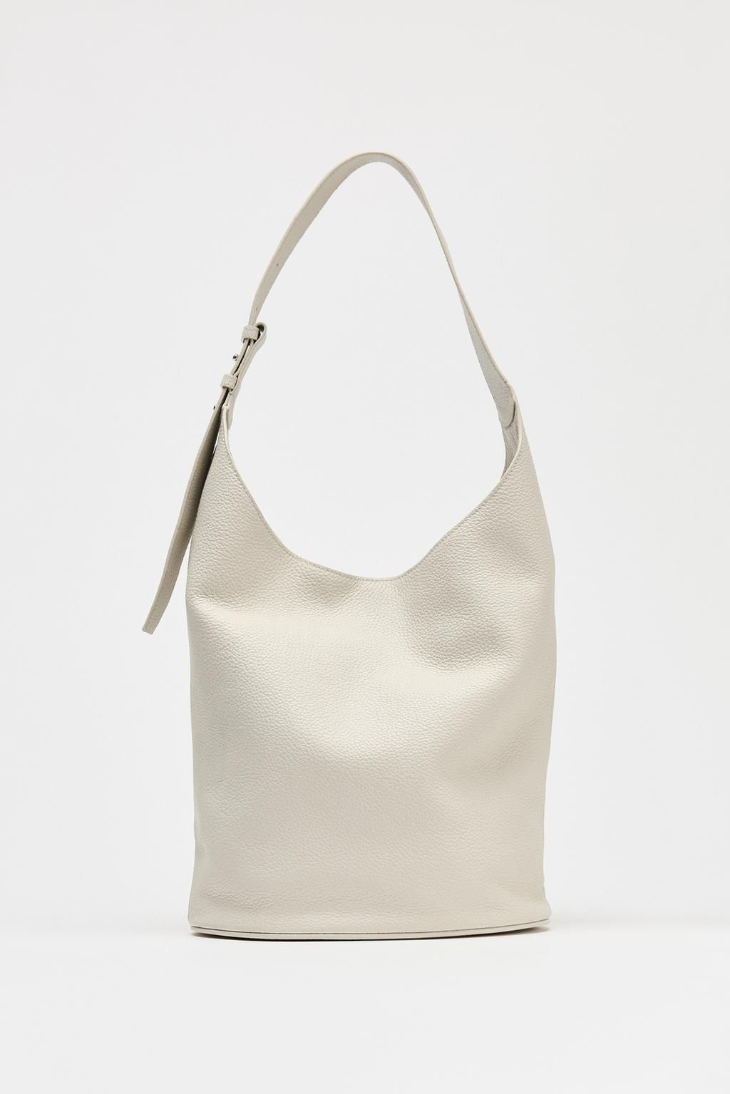 LEATHER BUCKET SHOULDER BAG - Zara фото 2